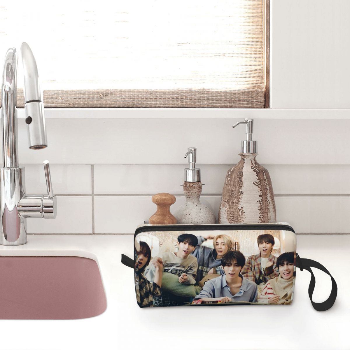 Косметичка Boy Next Door KPOP, – обзор и цена Women Bags Next