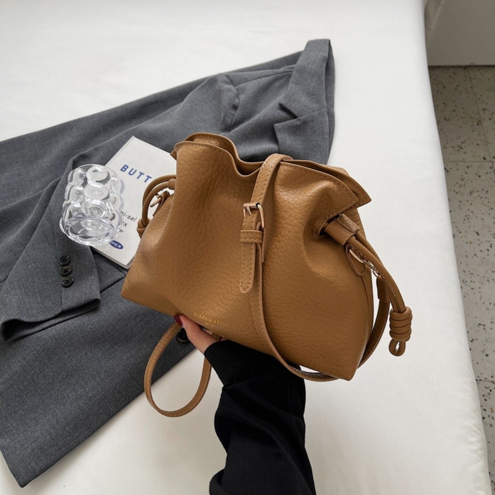 Роскошная сумка-шоппер из иску – обзор и цена Hobo Bag Slouchy