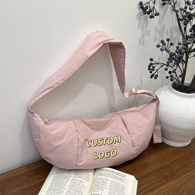 Нейлоновая сумка-хобо с логоти – обзор и цена Women Bags Logo