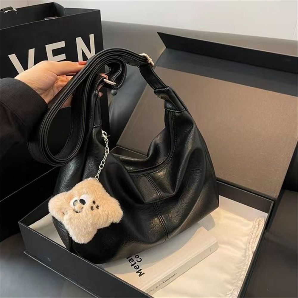Дизайнерская сумка через плечо – обзор и цена Hobo Bag Slouchy
