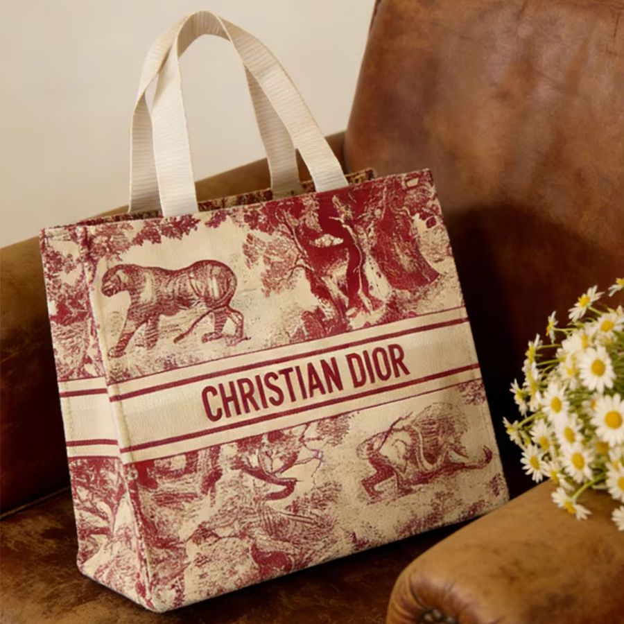 Сумка Christian Dior, красная  – обзор и цена Women Bags Tote Dior